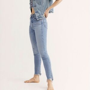 Levi's 501 Women's Skinny Jeans Button Fly Raw Hem Med Wash 29 Big E Cotton